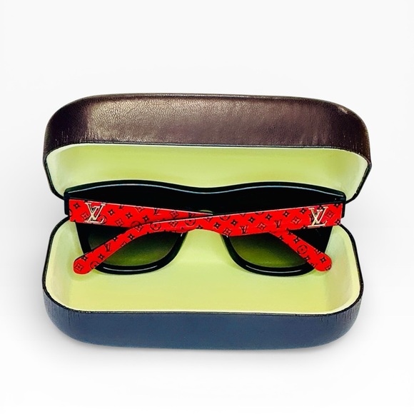 Louis Vuitton Blade Sunglasses LV Red and Black with Gold Accents - Picture 8 of 9